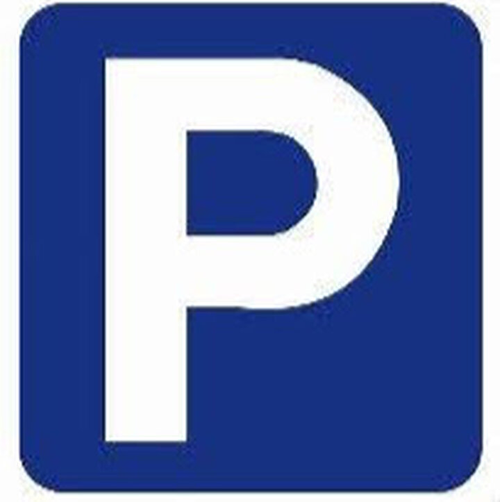 Public Auto Warehouse Image