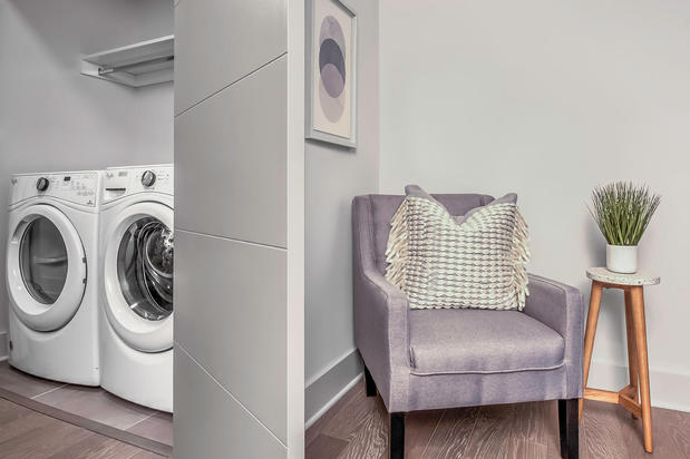 Images Camden Grandview Apartments and Townhomes
