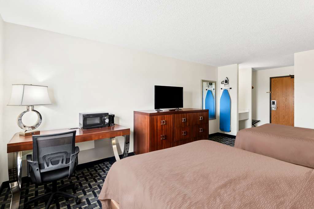 SureStay by Best Western Manchester Image