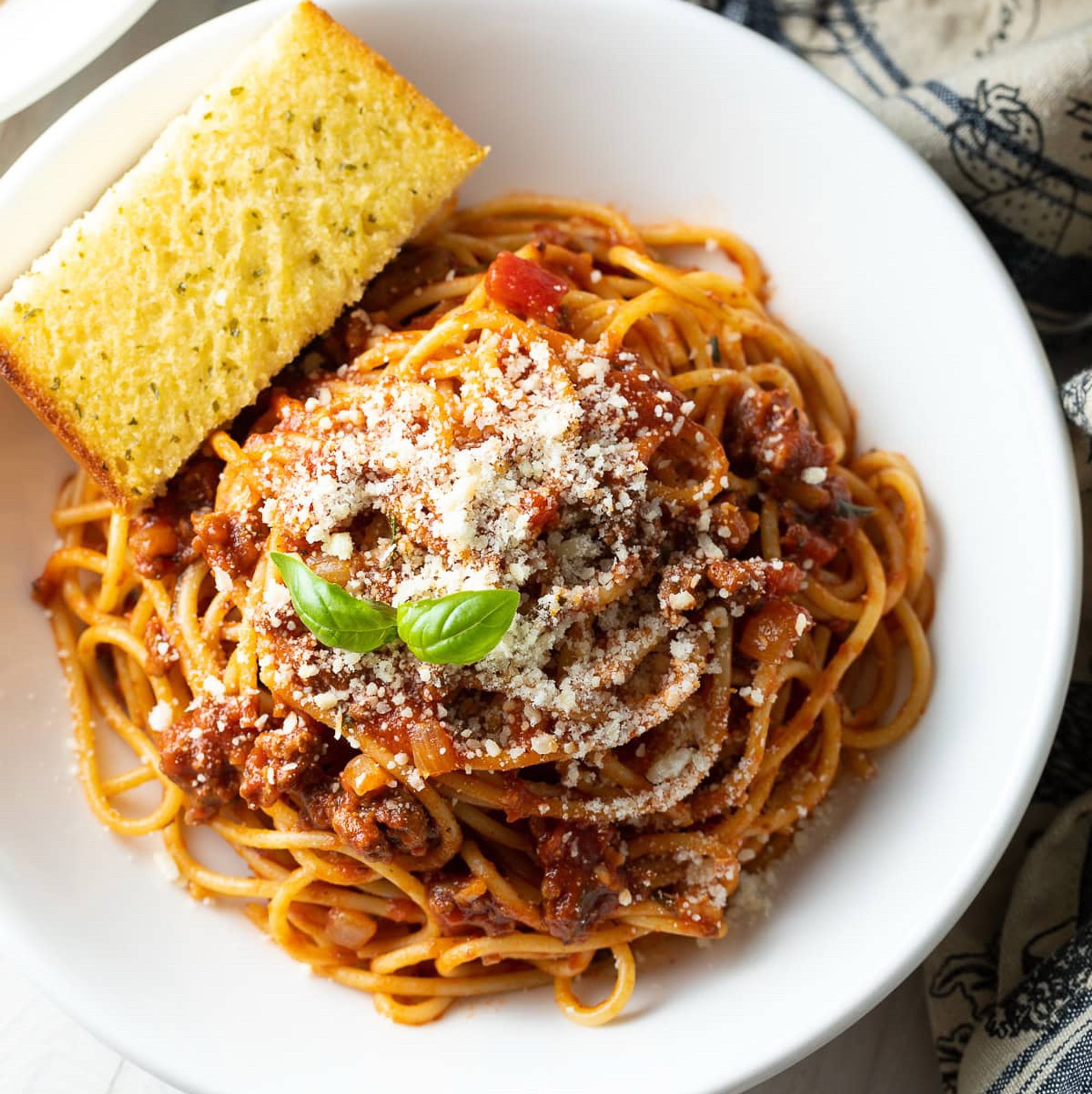 Spaghetti and Meat Sauce