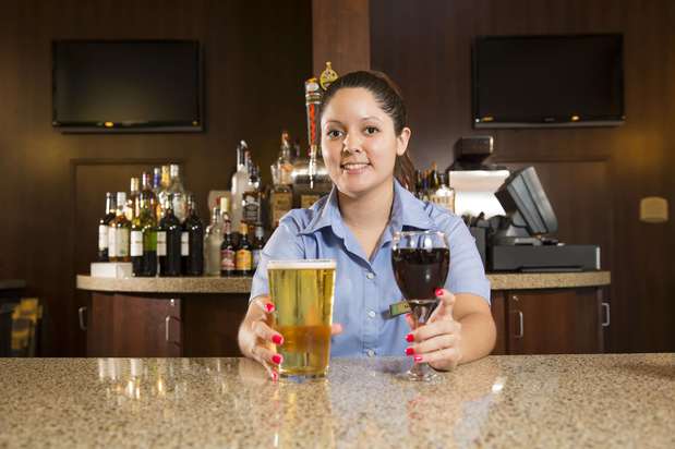 Images Embassy Suites by Hilton Detroit Troy Auburn Hills