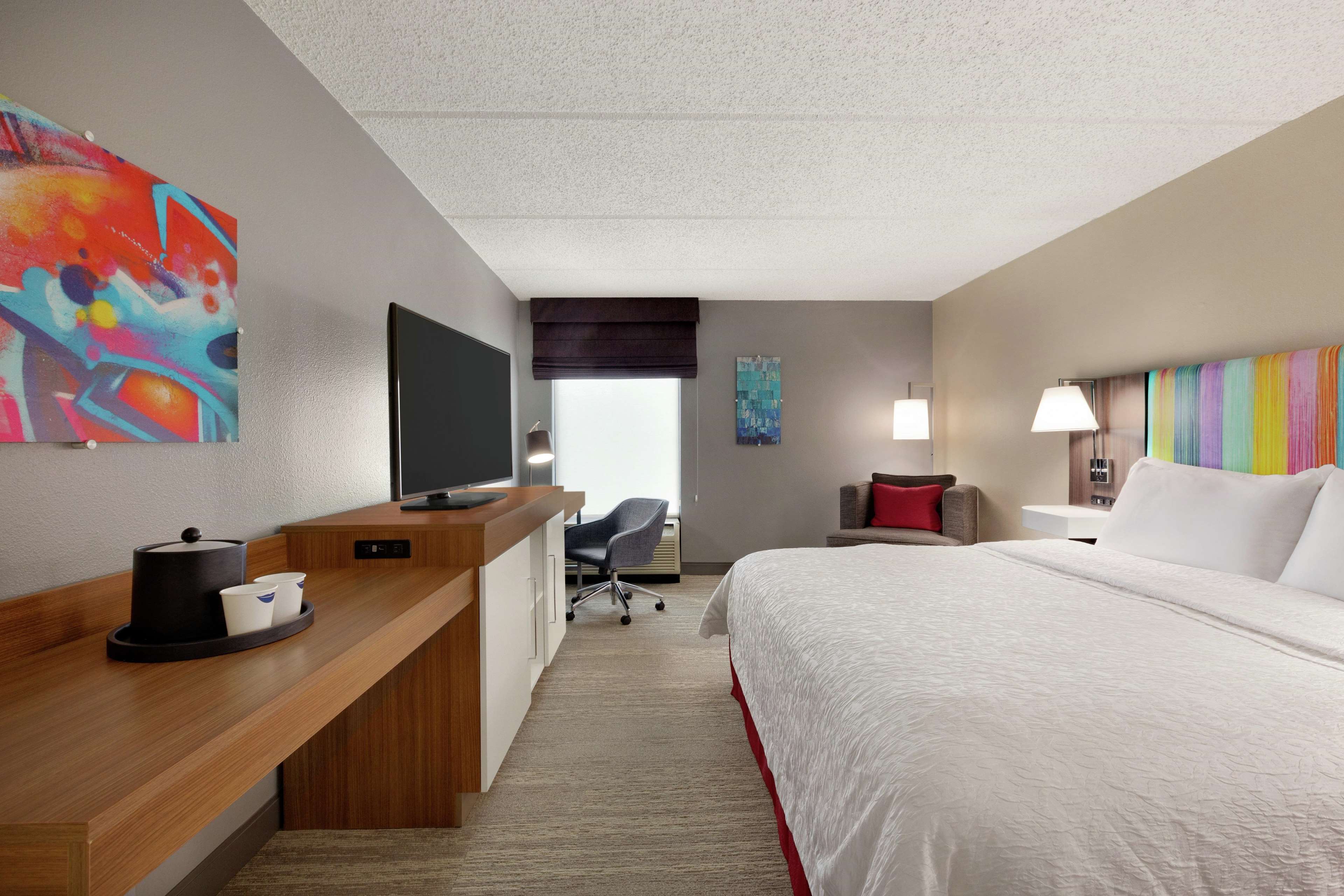 Hampton Inn Houston-Brookhollow Photo