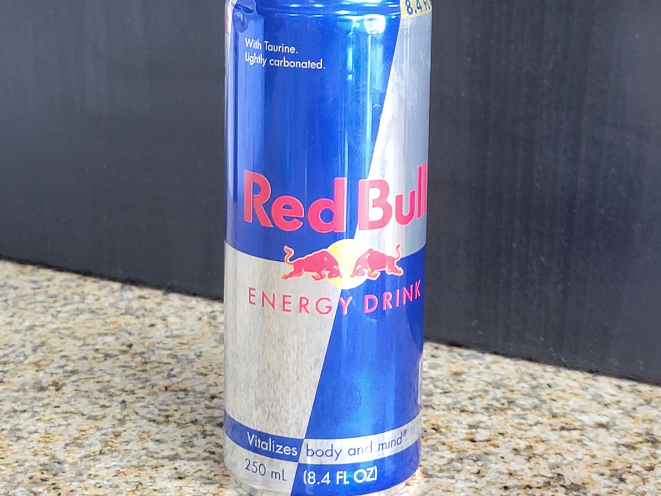 Red Bull Regular (8.4 oz)