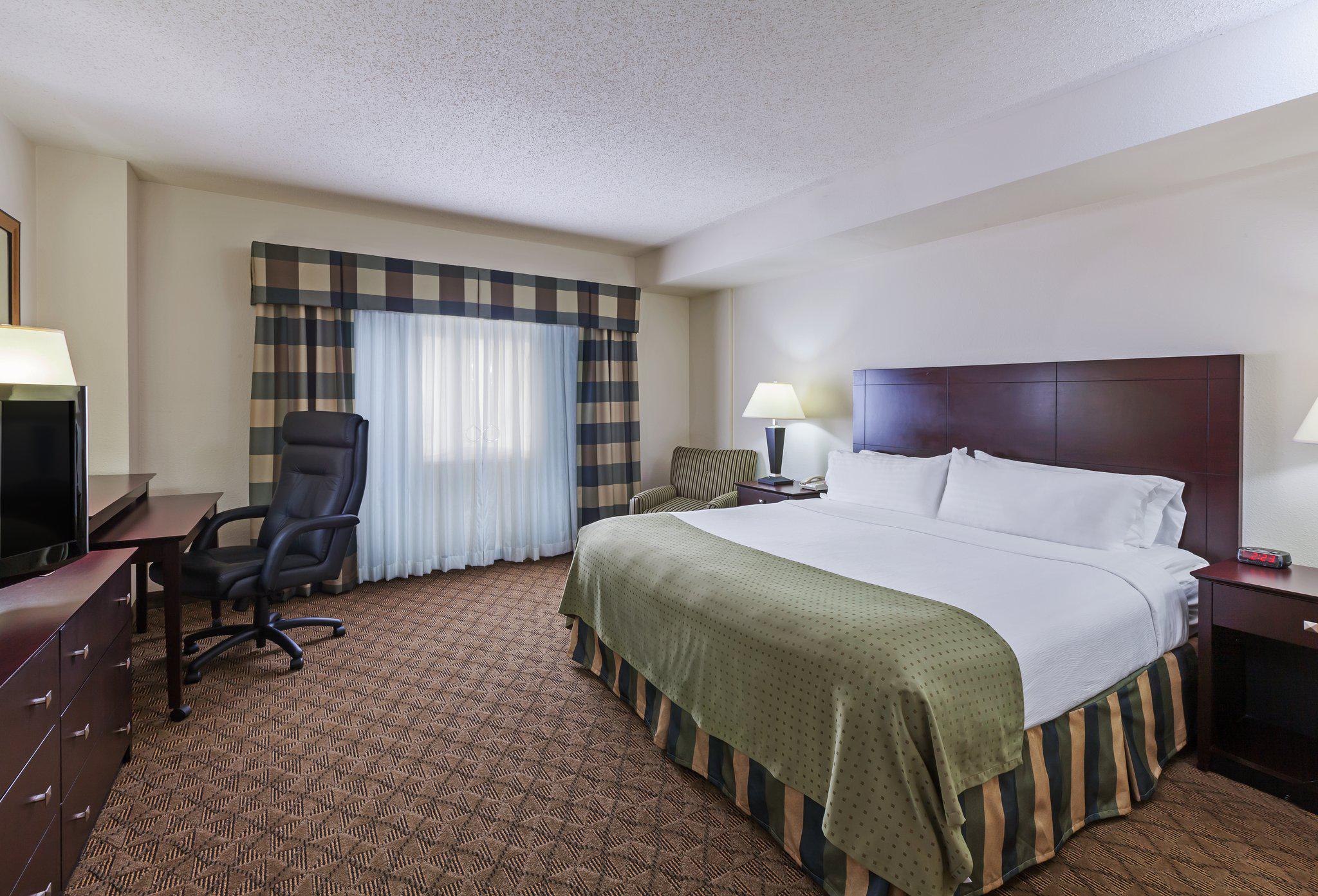 Holiday Inn Springdale/Fayetteville Area Photo