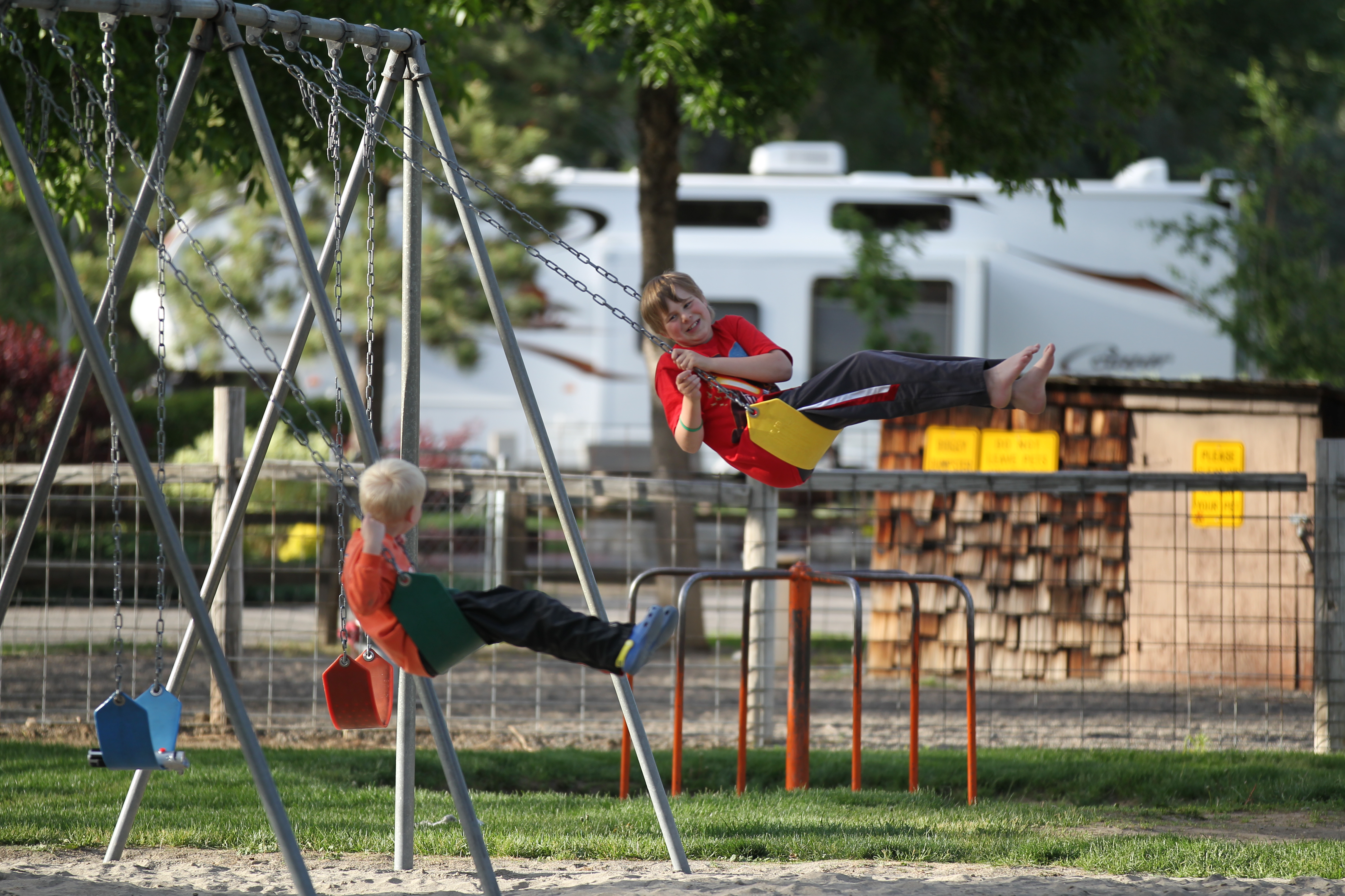 Billings KOA Holiday Photo