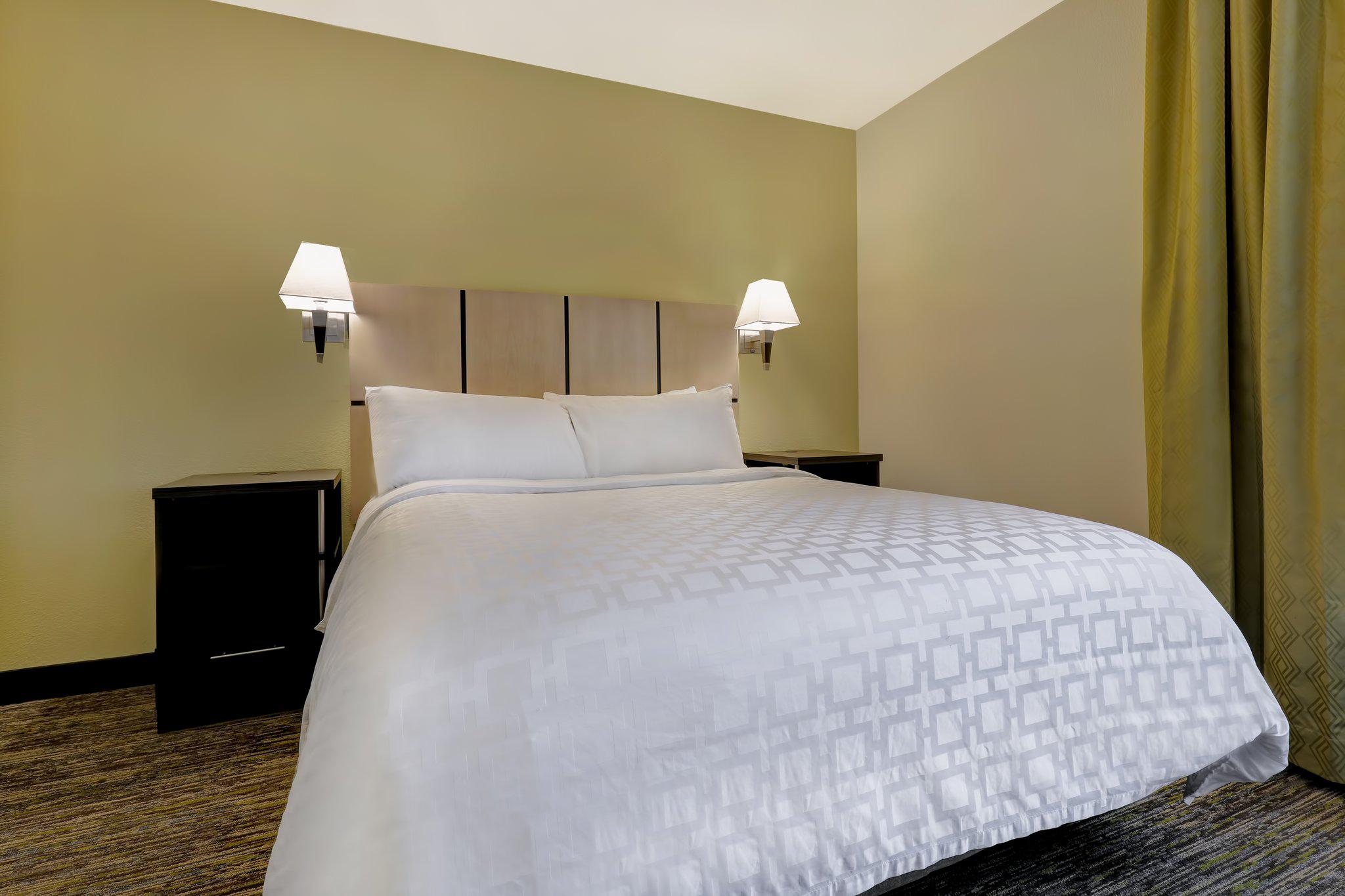 Candlewood Suites Indianapolis - South Photo