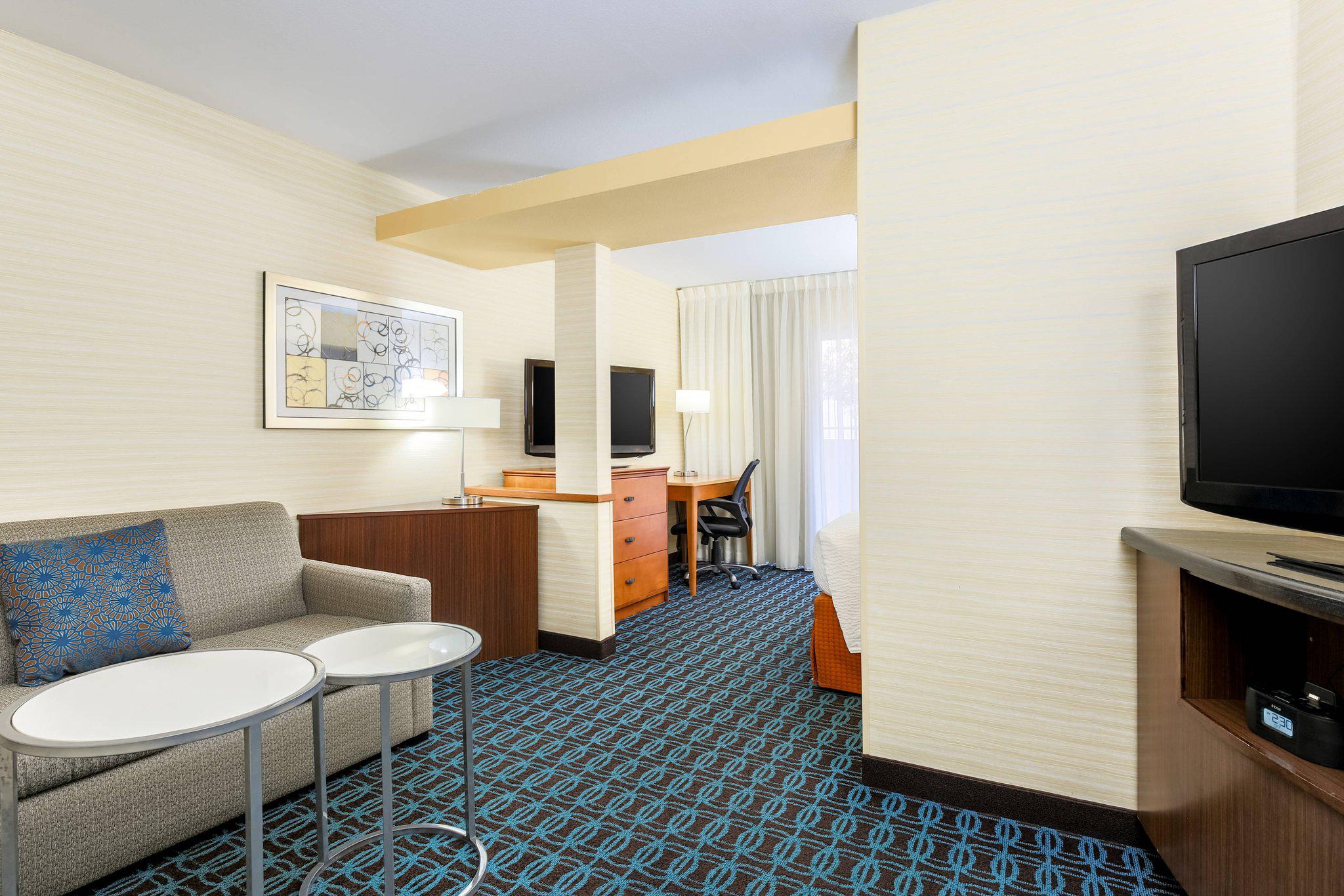 Fairfield Inn & Suites by Marriott San Jose Airport Photo