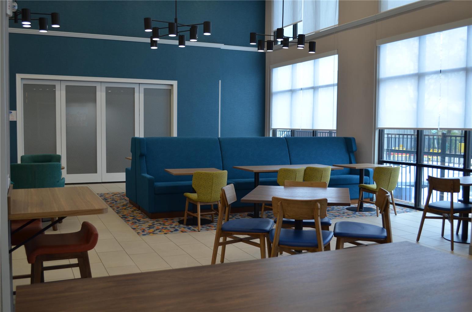 Hampton Inn & Suites by Hilton Tomball Houston NW Image