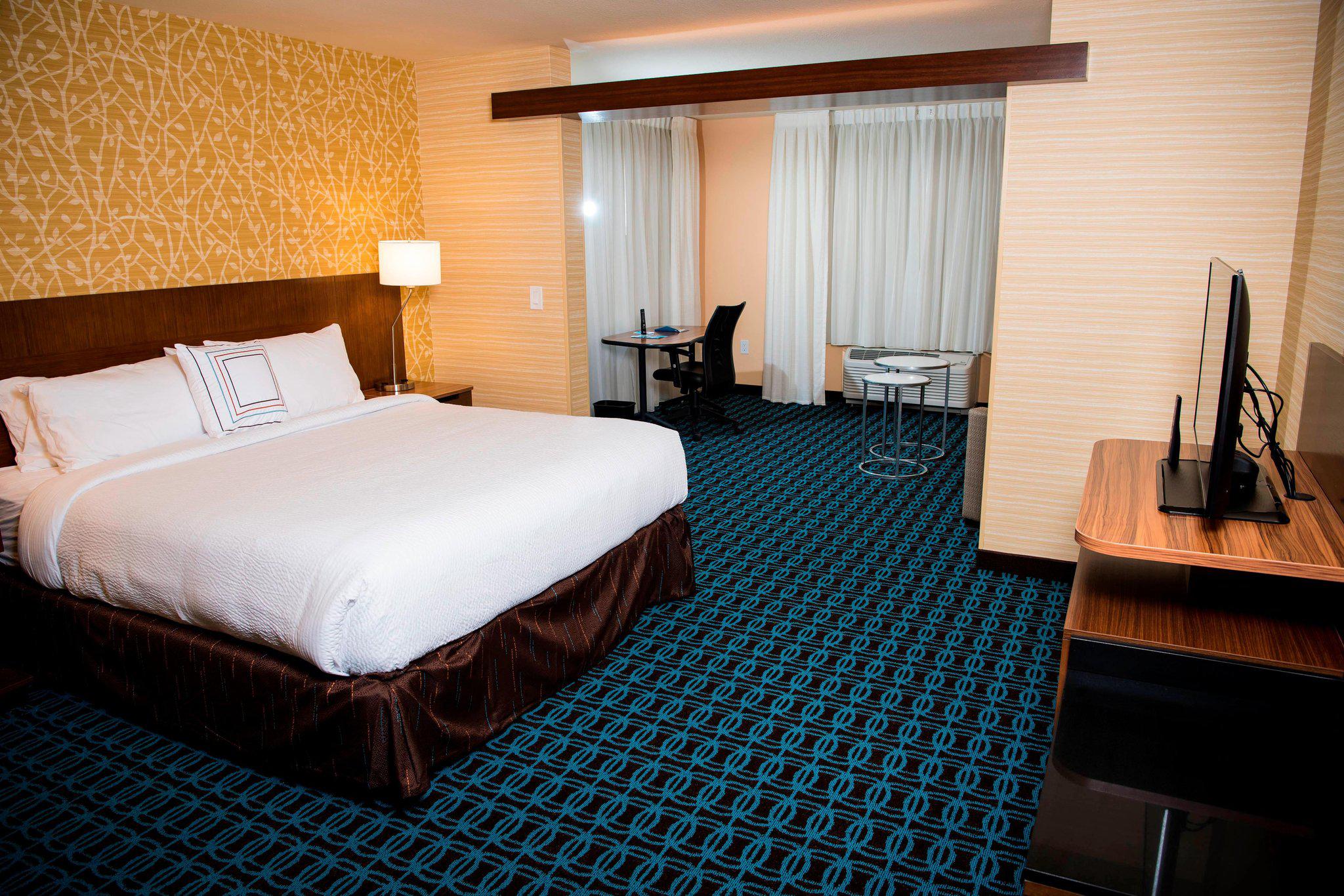 Fairfield Inn & Suites by Marriott Cincinnati Uptown/University Area Photo