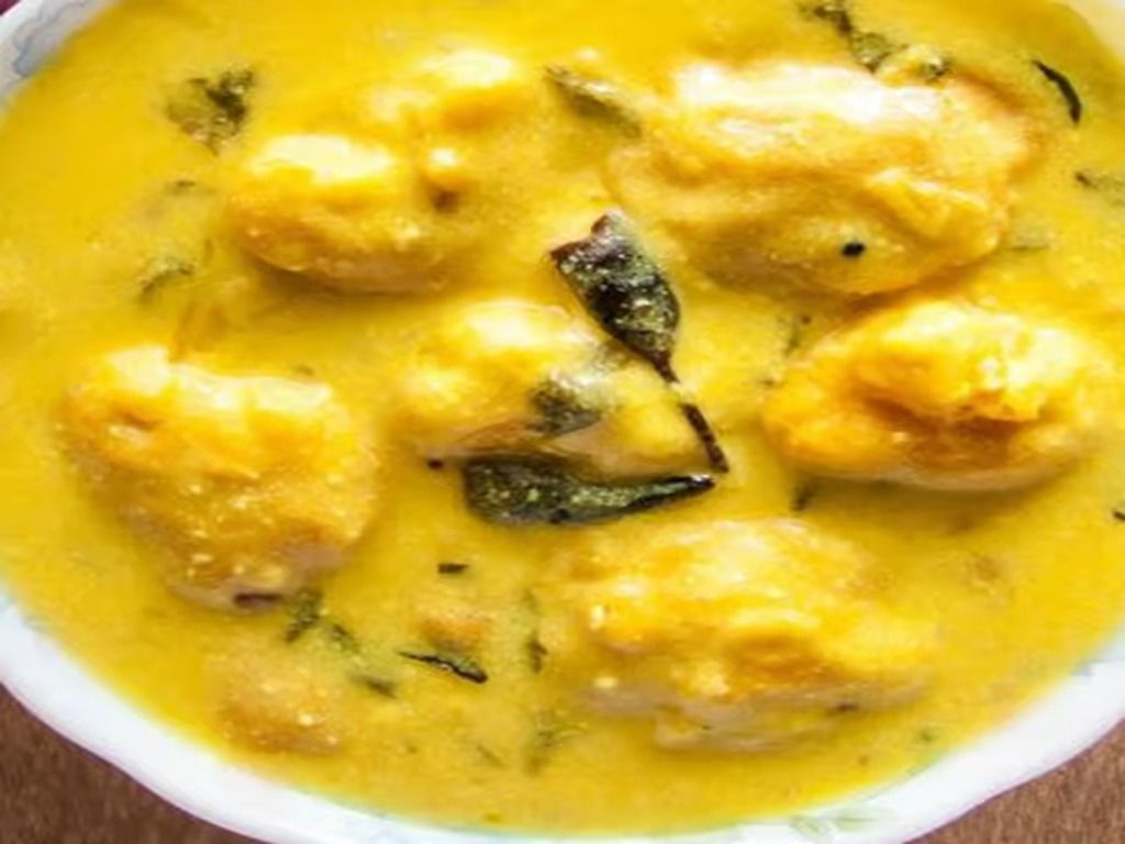 Kadhi Pakora