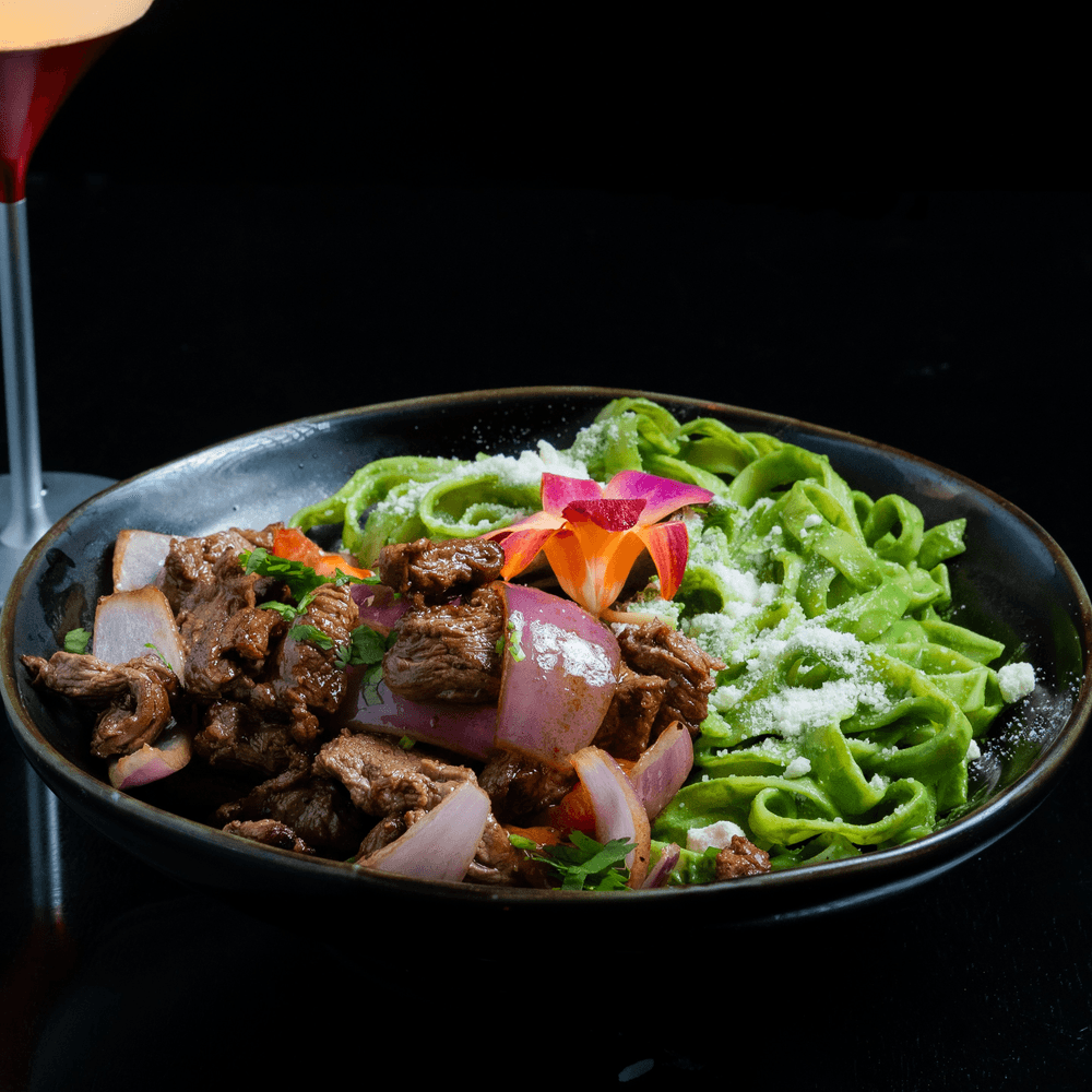 Tallarin Verde Lomo Saltado - Beef Tenderloin