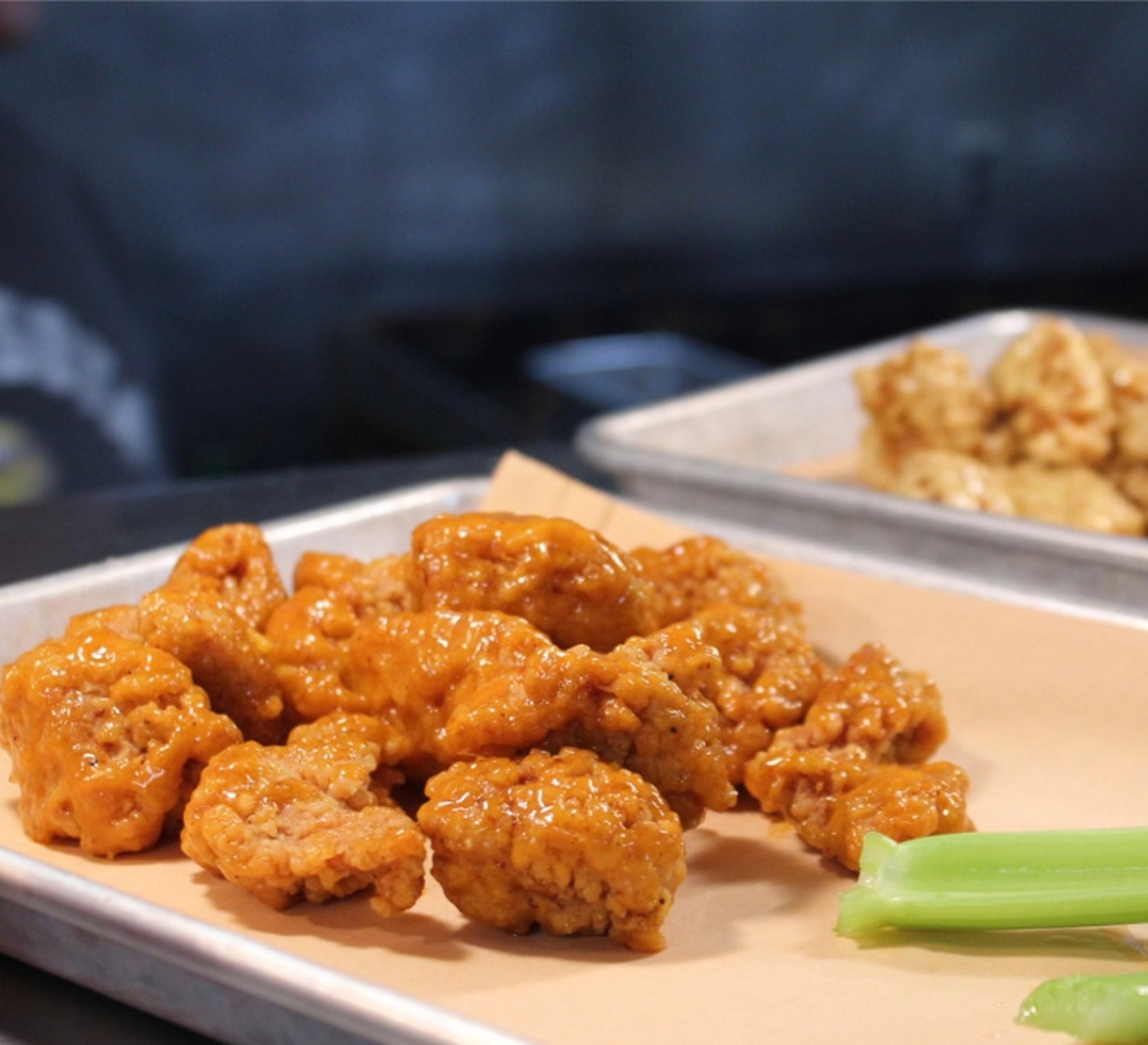 BONELESS WINGS