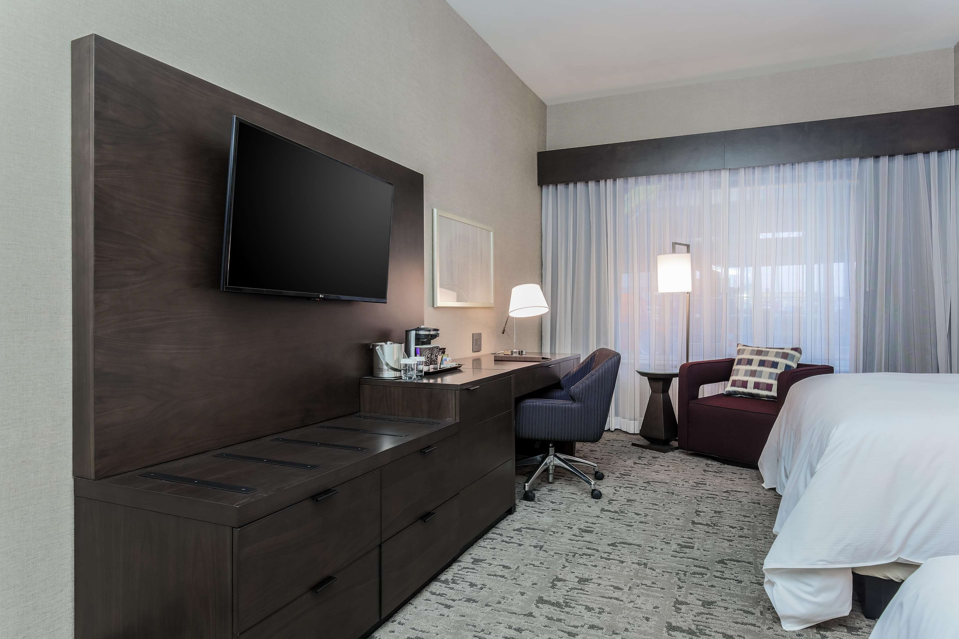 DoubleTree by Hilton Evansville Photo