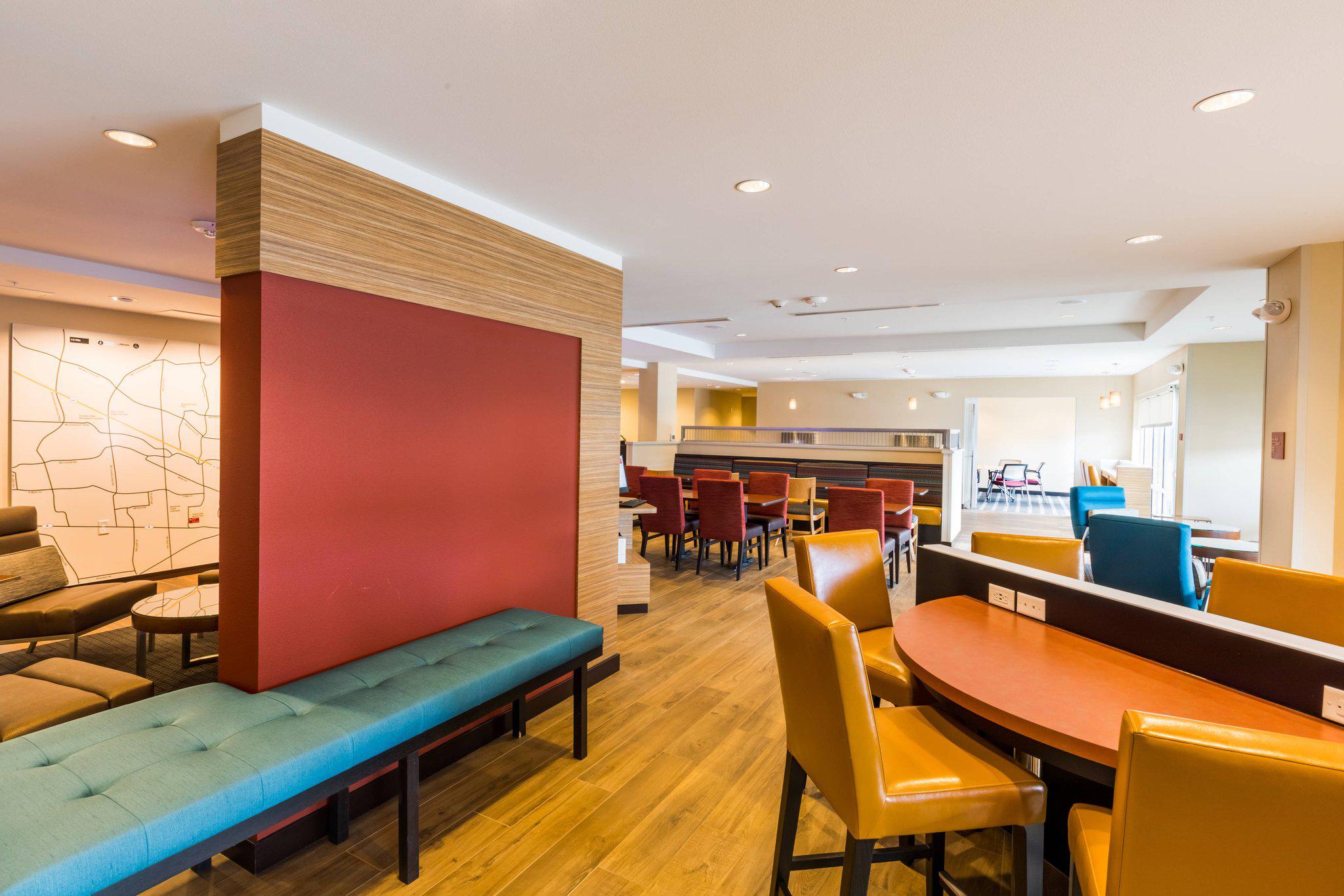 TownePlace Suites by Marriott Portland Beaverton Photo