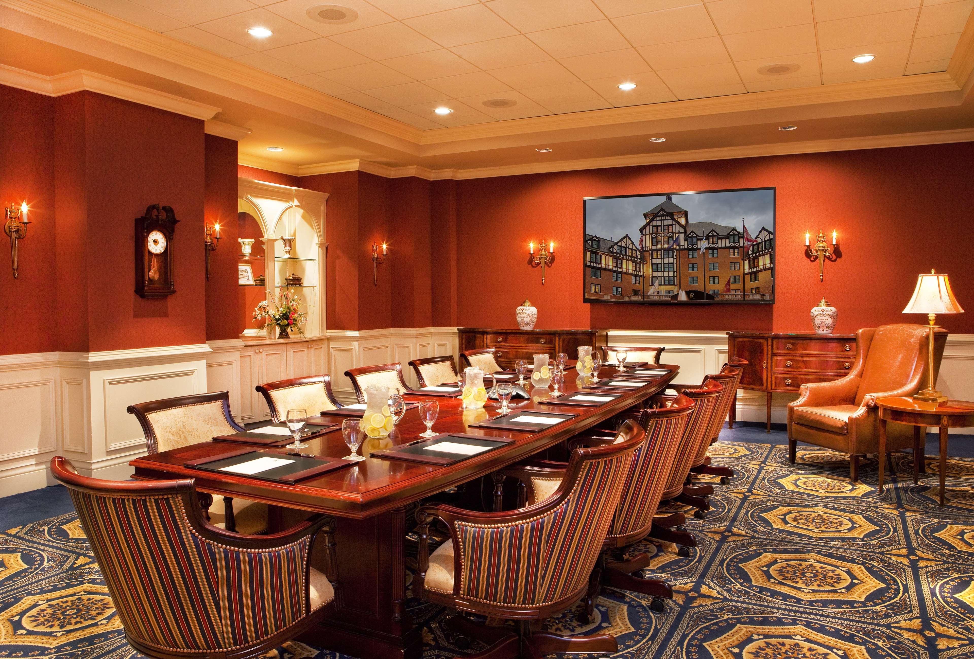 The Hotel Roanoke Conference Center Curio Collection By