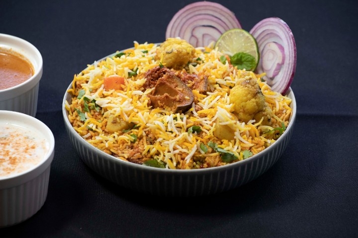 Avakai Chicken Dum Biryani