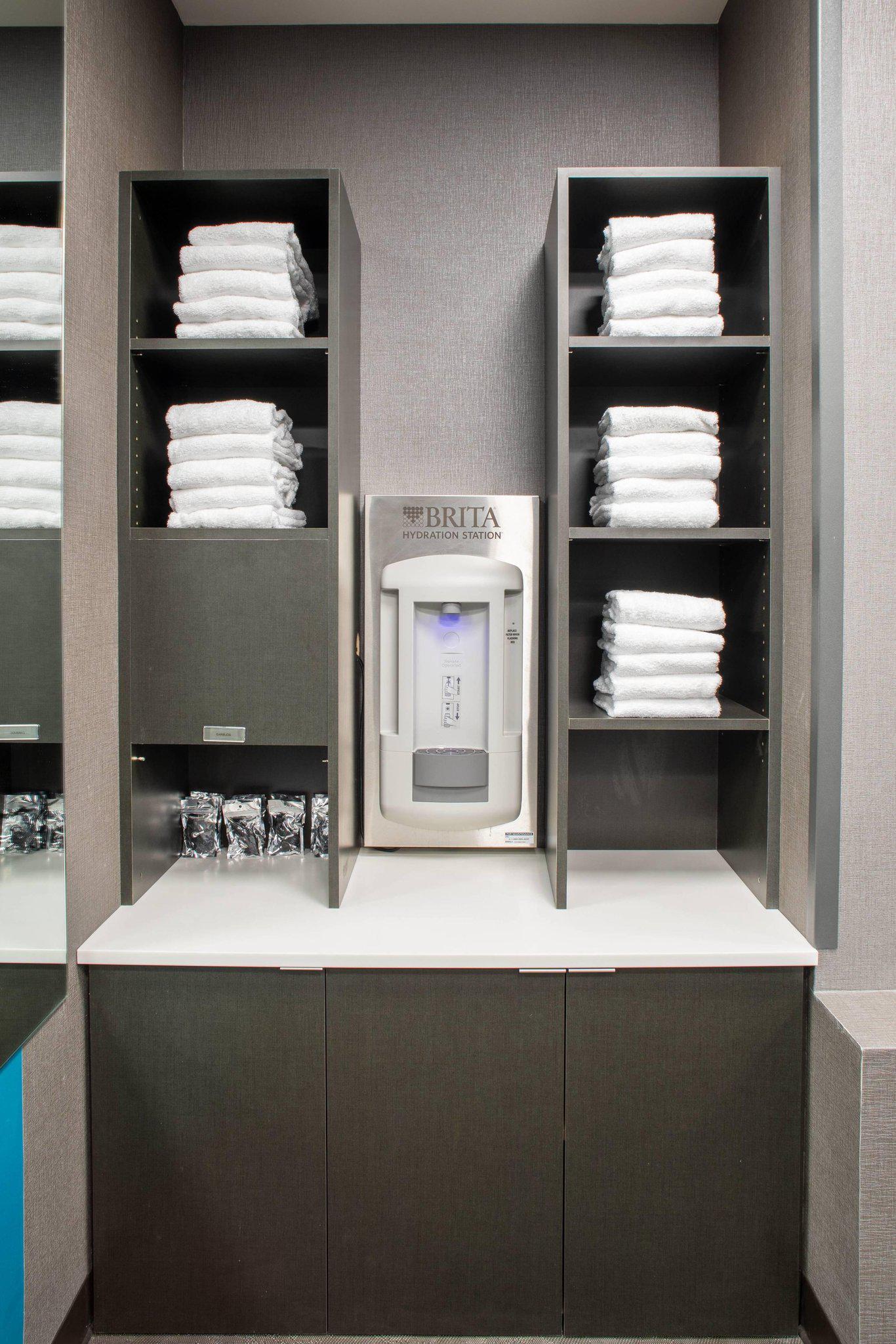 Fairfield Inn & Suites by Marriott New York Queens/Fresh Meadows Photo