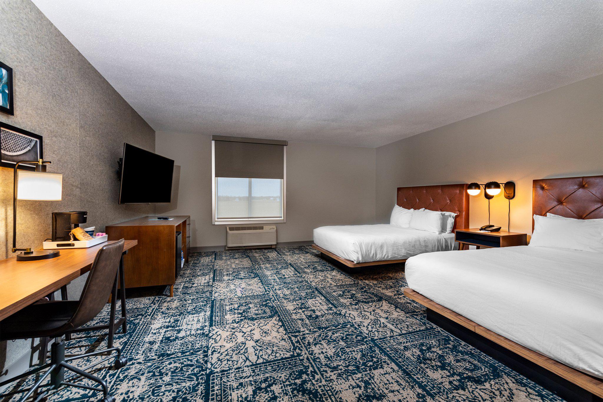 Four Points by Sheraton St. Louis - Fairview Heights Photo