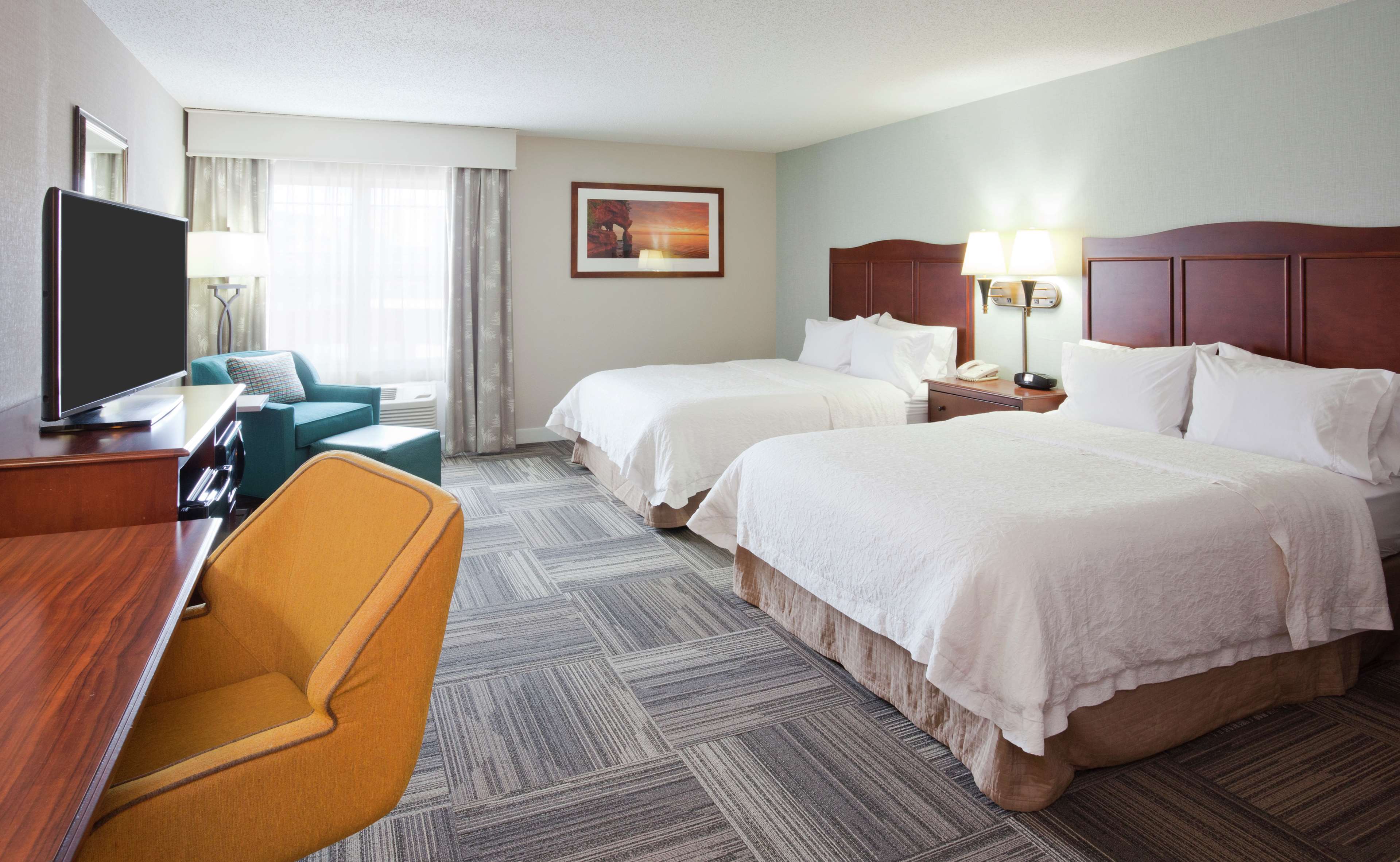 Guest room