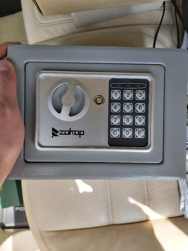 Quickey Locksmith Services Logo