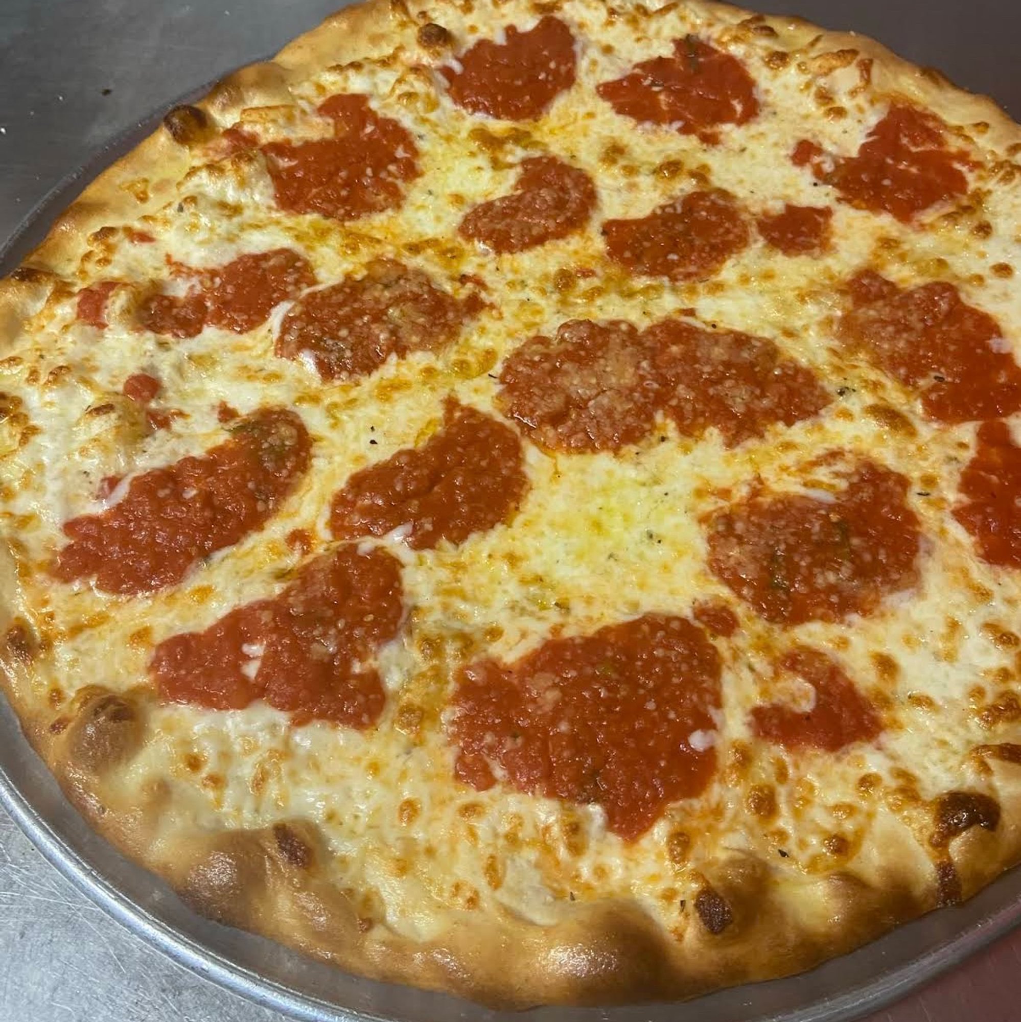 XLG Tomato Pie Pizza