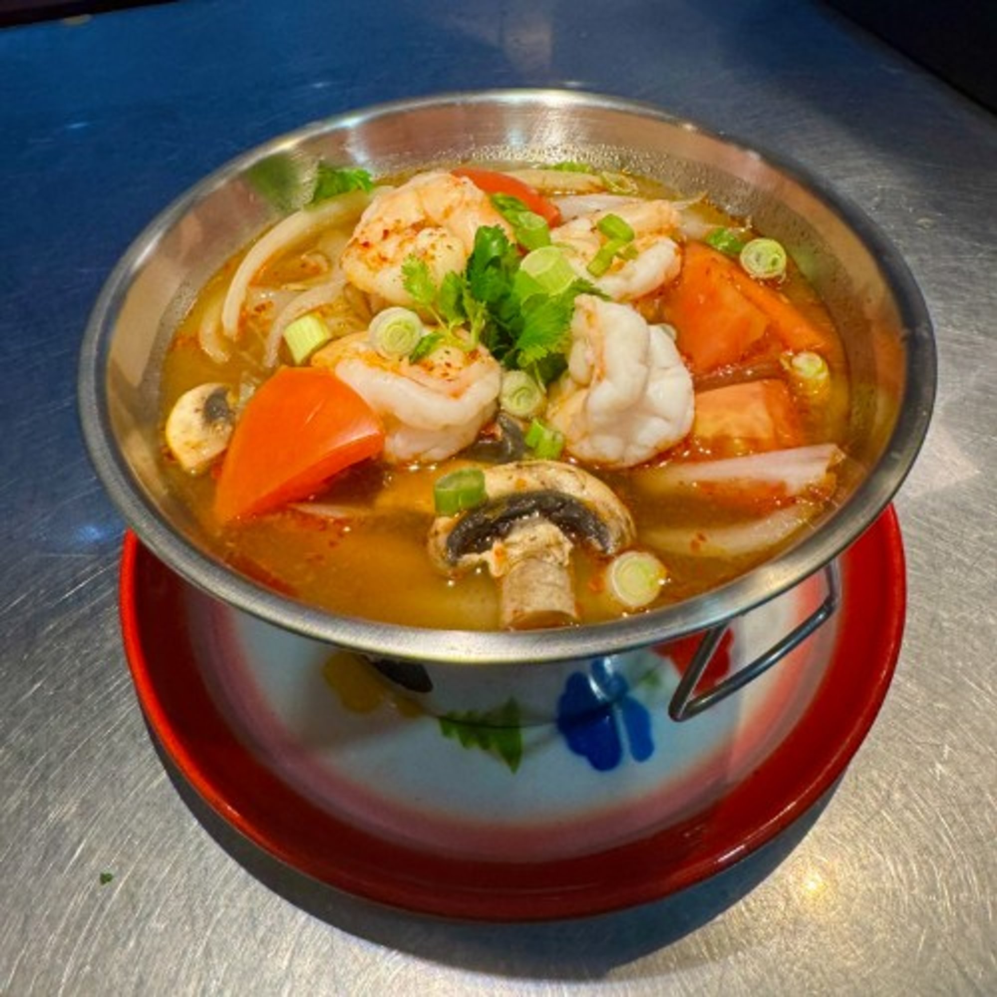 Mixed Seafood Tom Yum (24 oz)