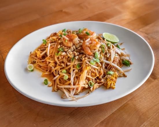 N1. Pad Thai