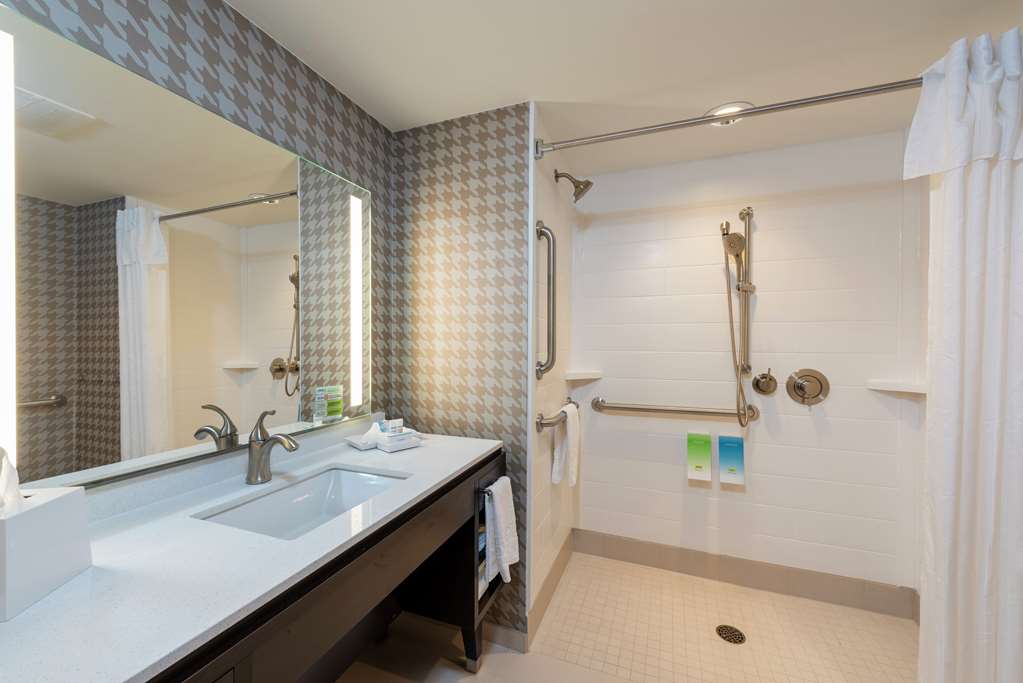 Home2 Suites by Hilton Appleton Image