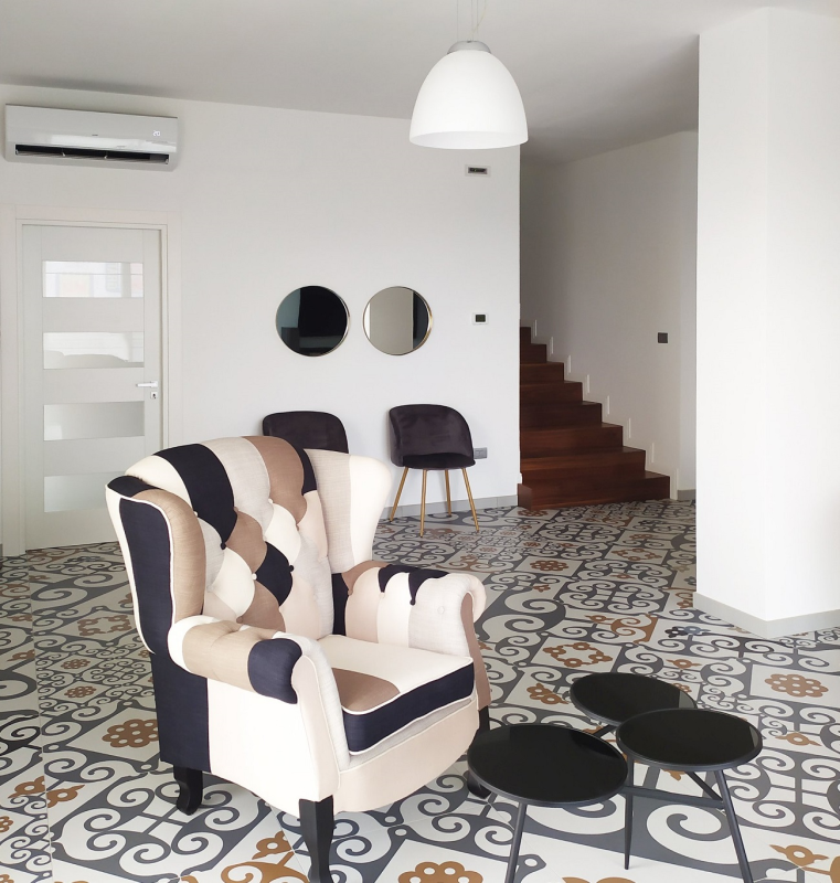 Gallery thumbnail