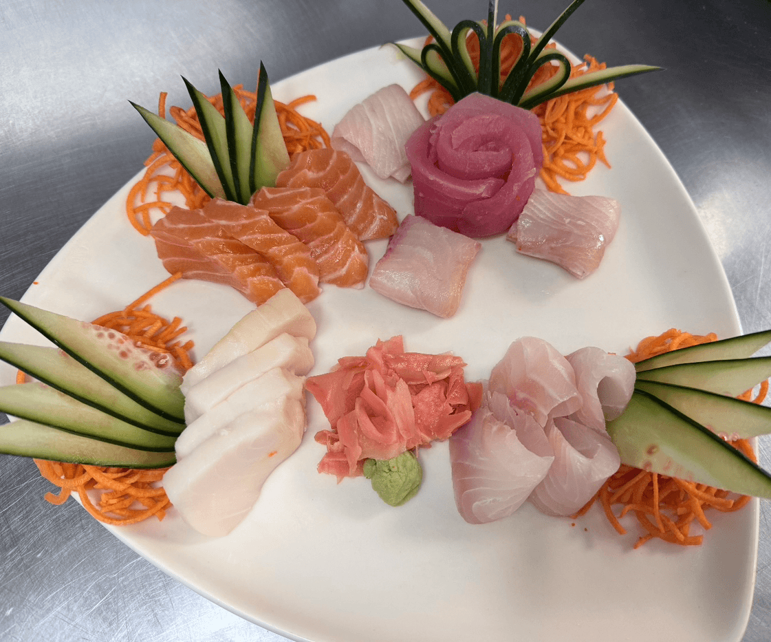 Hiro Sashimi Deluxe