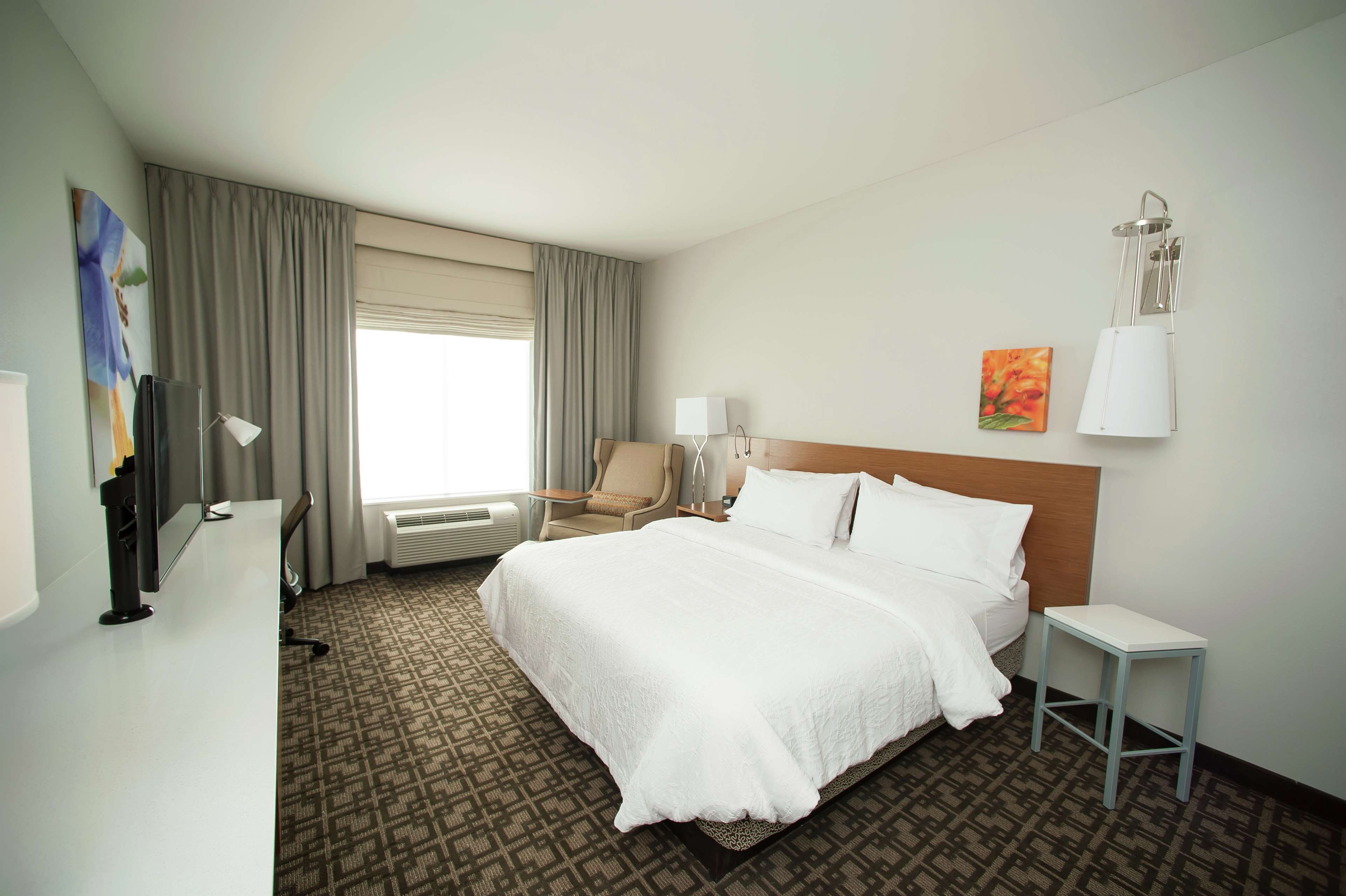 Hilton Garden Inn San Antonio-Live Oak Conference Center Photo