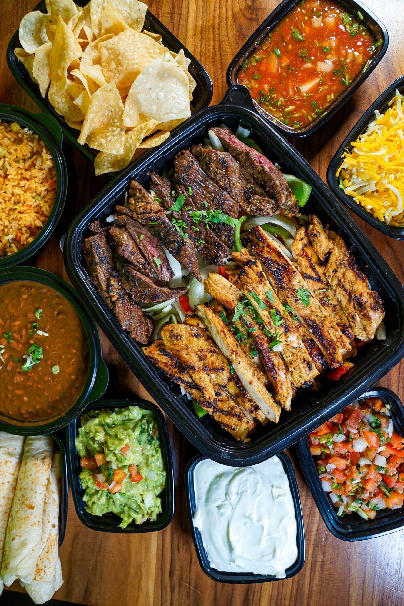 Steak and Chicken Fajita for 4 People