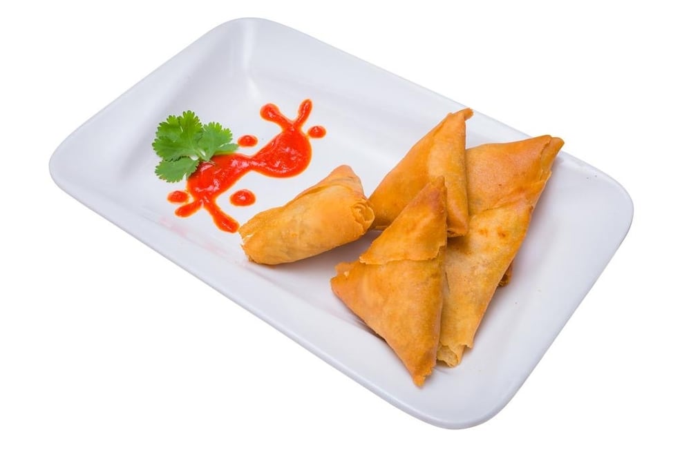 Cocktail Onion Samosa- 4pc