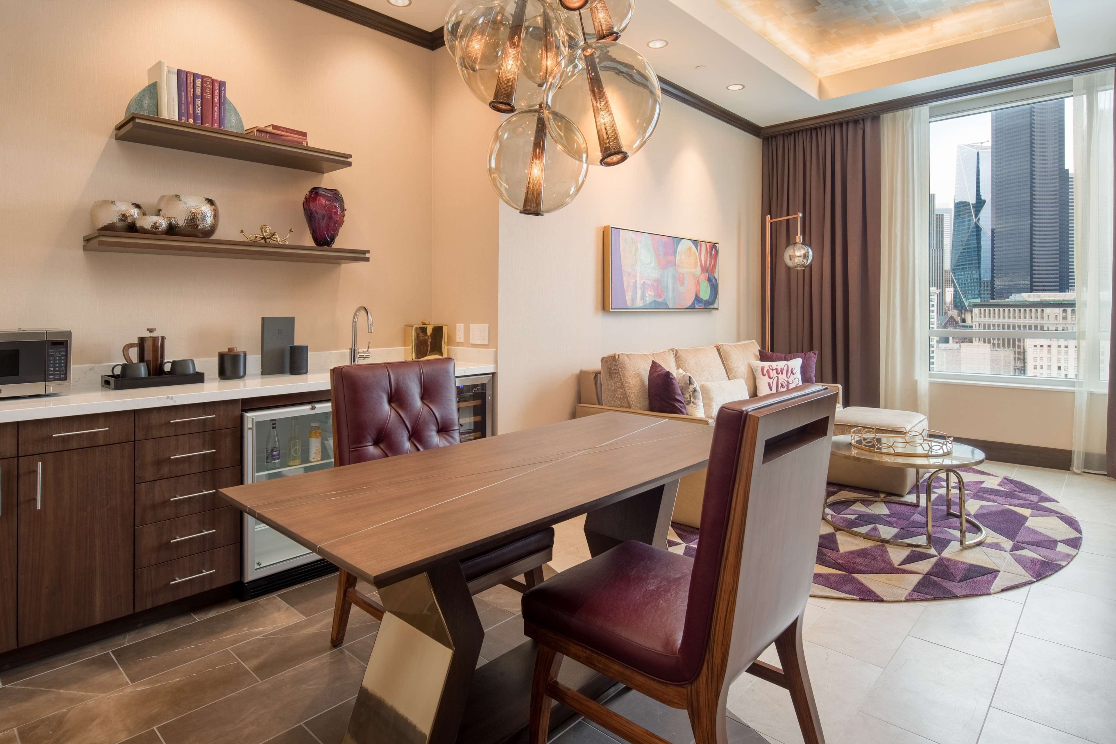 Embassy Suites by Hilton Seattle Downtown Pioneer Square Photo