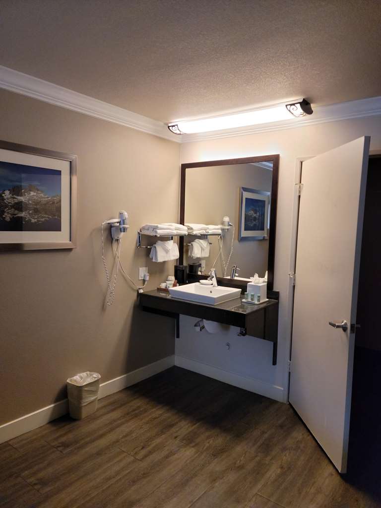 Best Western Bishop Lodge Image