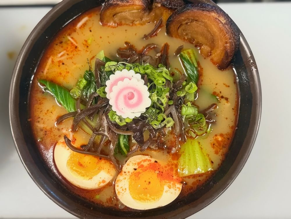 Akamaru Modern Ramen