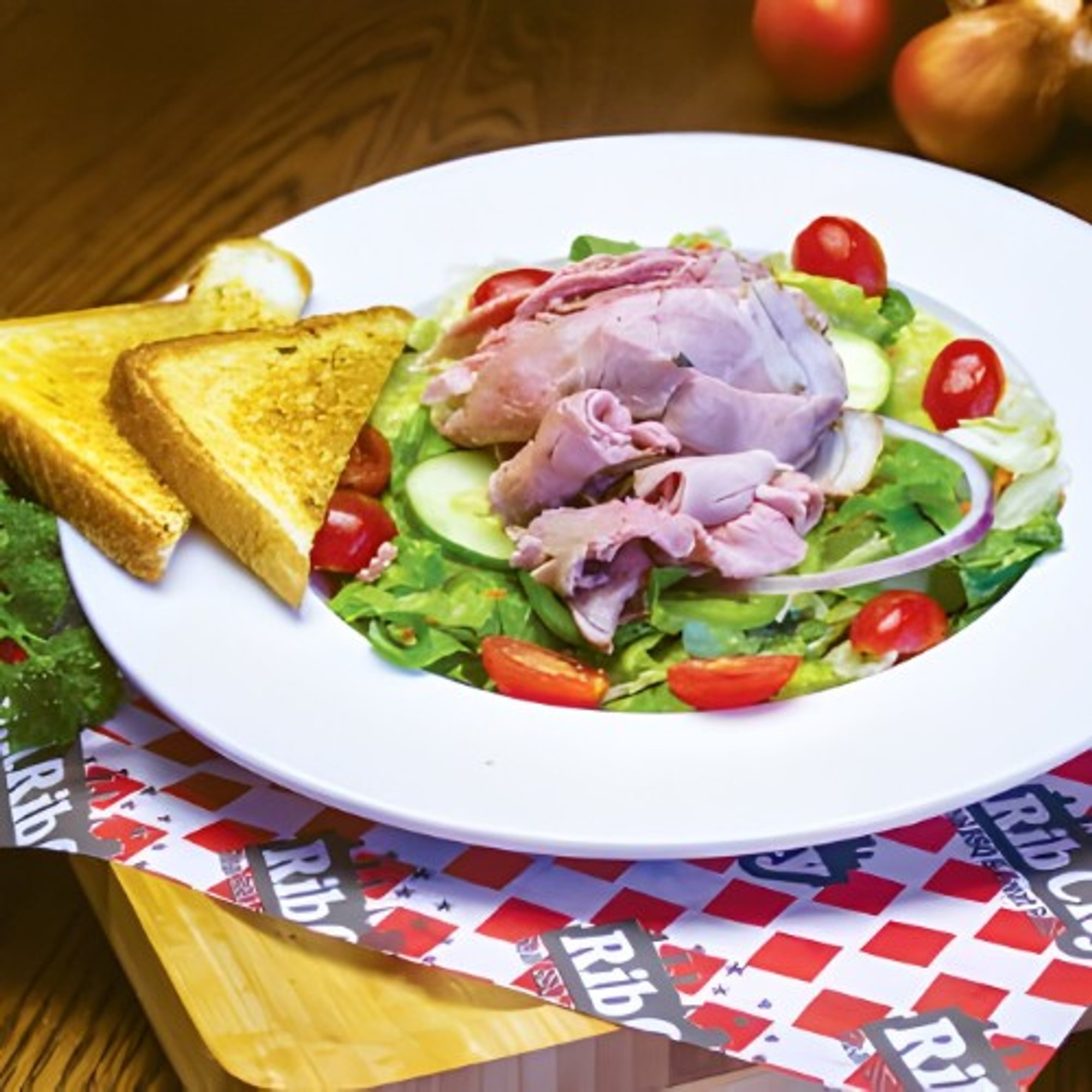 BBQ Beef Salad