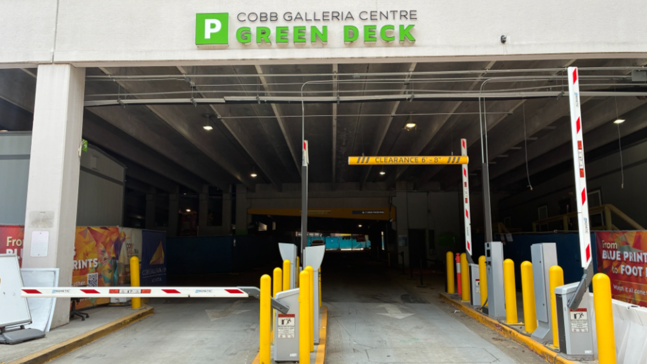 LAZ Parking - Cobb Galleria Centre Green Deck