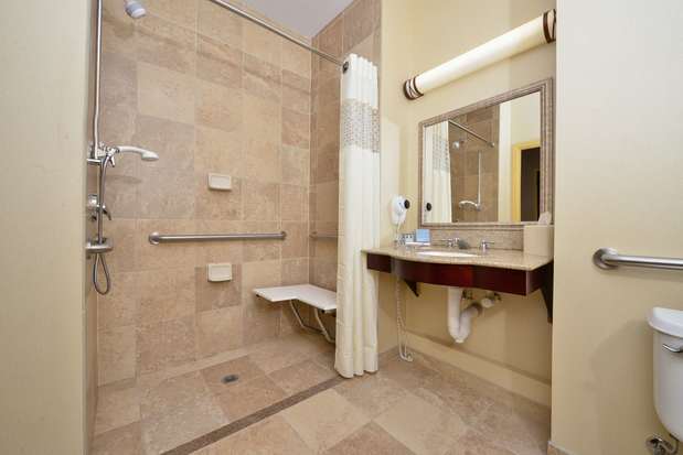 Images Hampton Inn Clarion