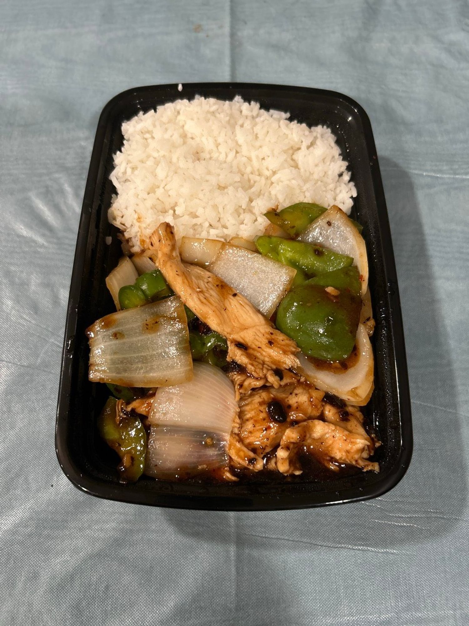 Chicken Black Bean Sauce Over Rice 豉汁鸡饭