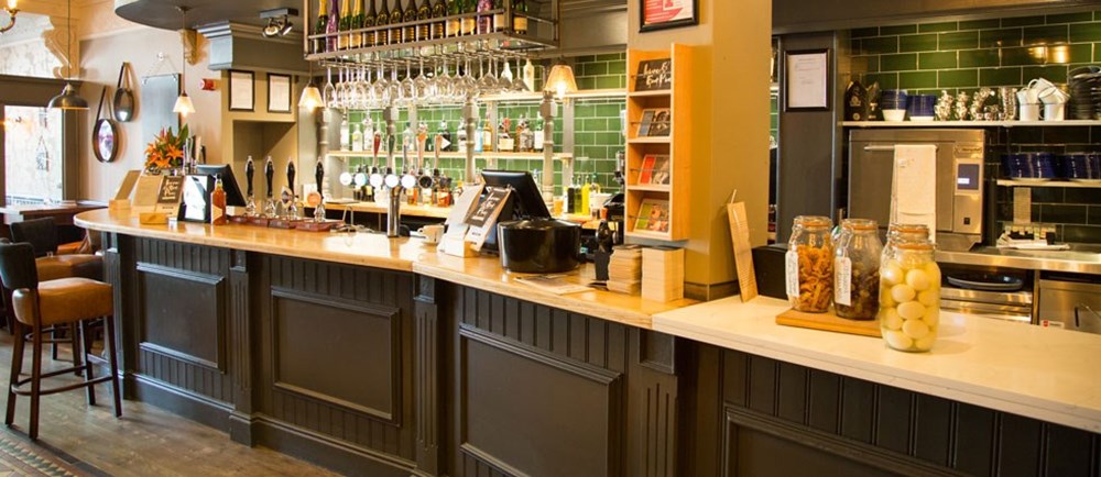 Images The Town Hall Tavern