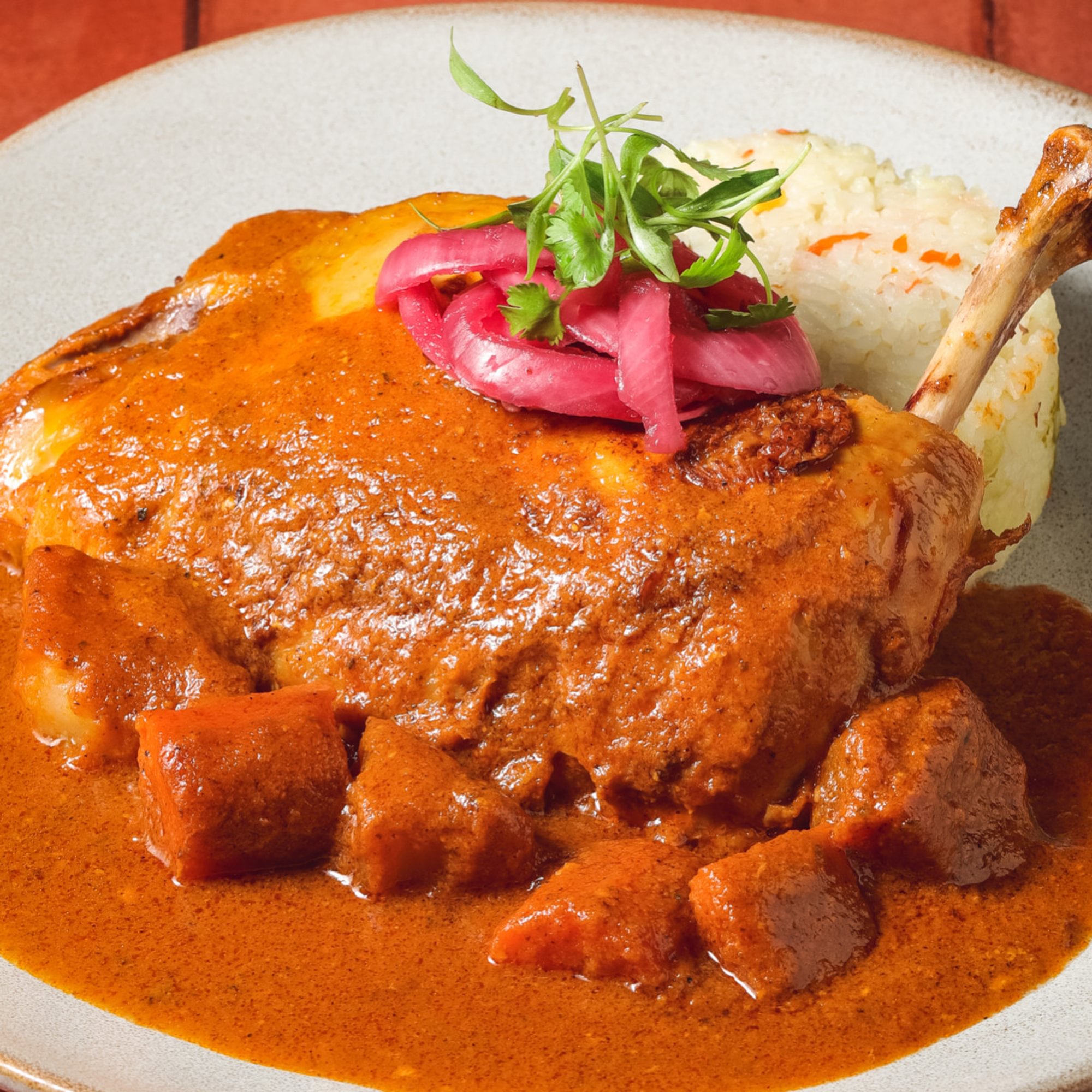 Pollo Guisado