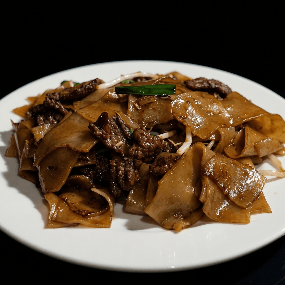 Classic Beef Chow Fun
