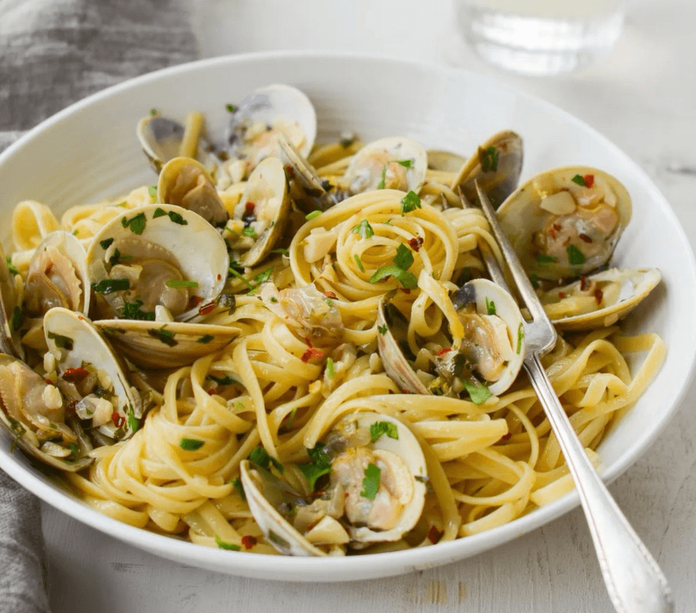 Pasta & Clam Sauce (White or Red)