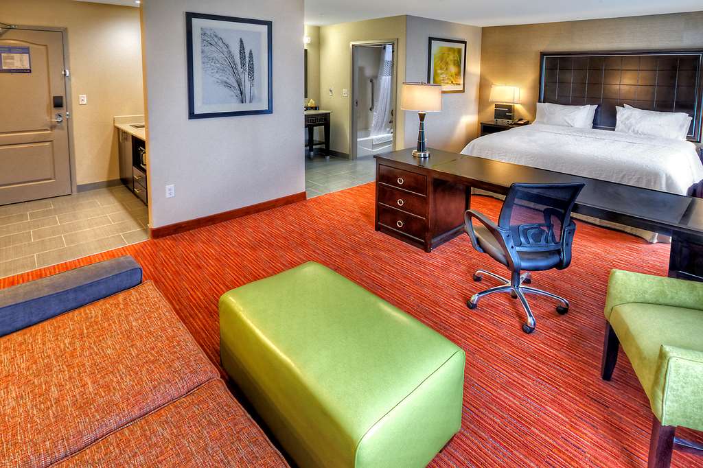 Hampton Inn & Suites Ada Image