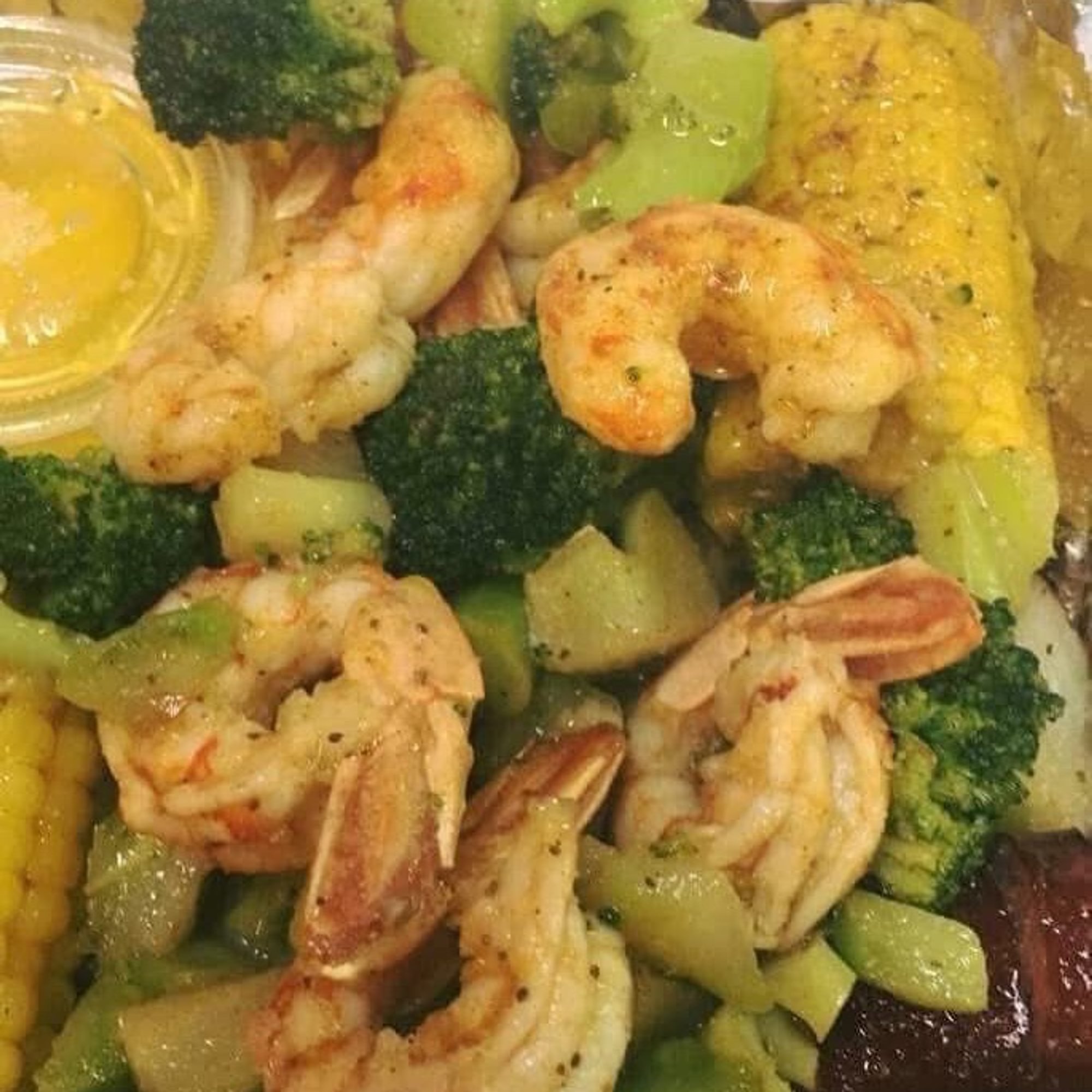 Shrimp Boil with Broccoli