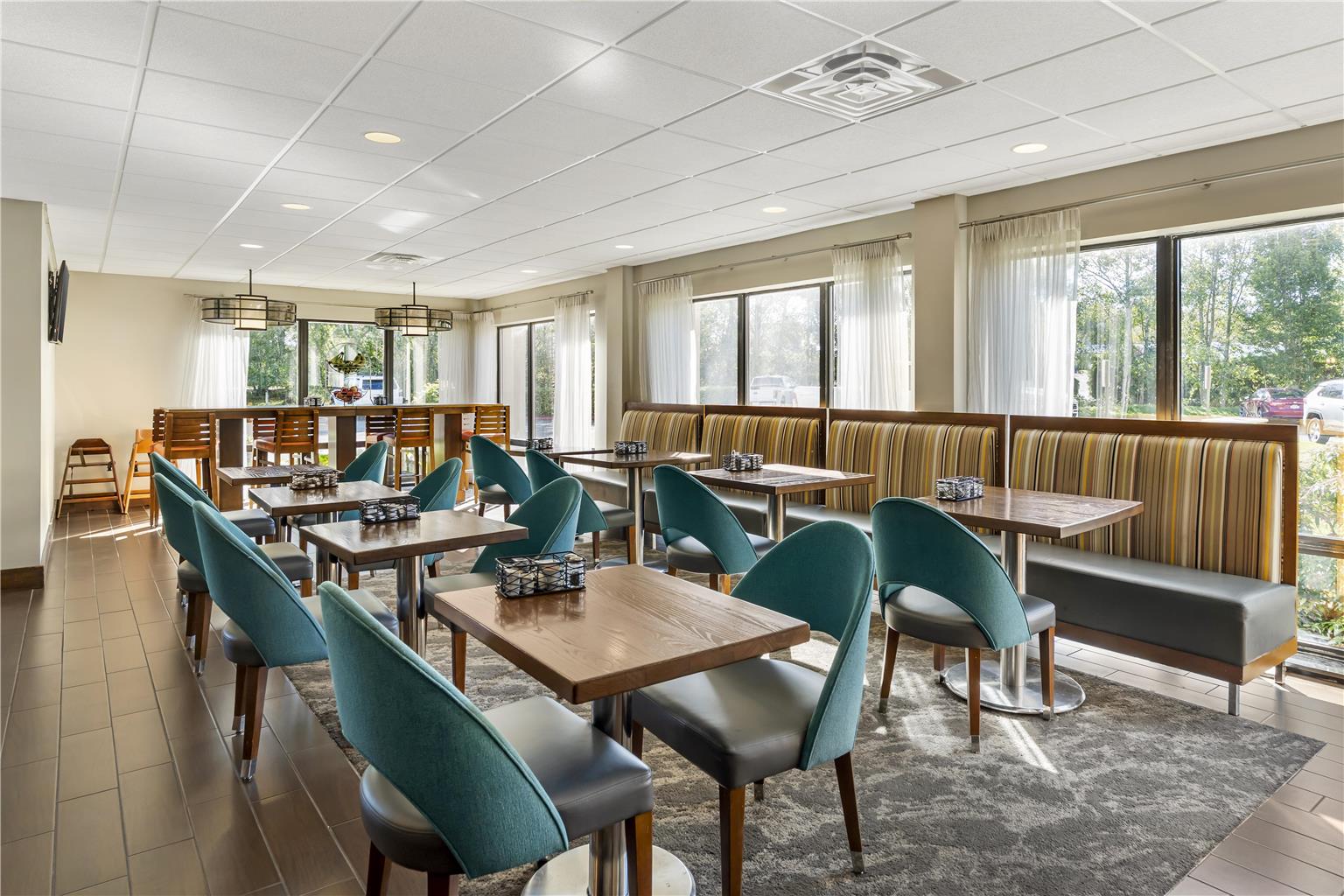 Best Western Plus Bellingham Image