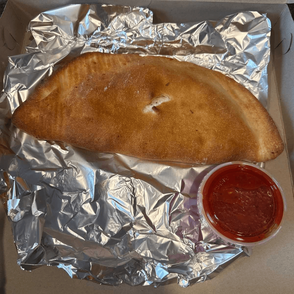 The Basic Traditional Calzone