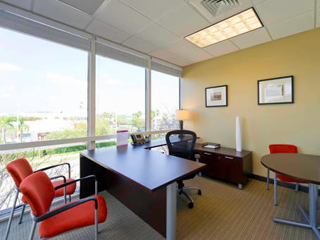 Regus - Florida, Vero Beach - Miracle Mile Plaza Photo