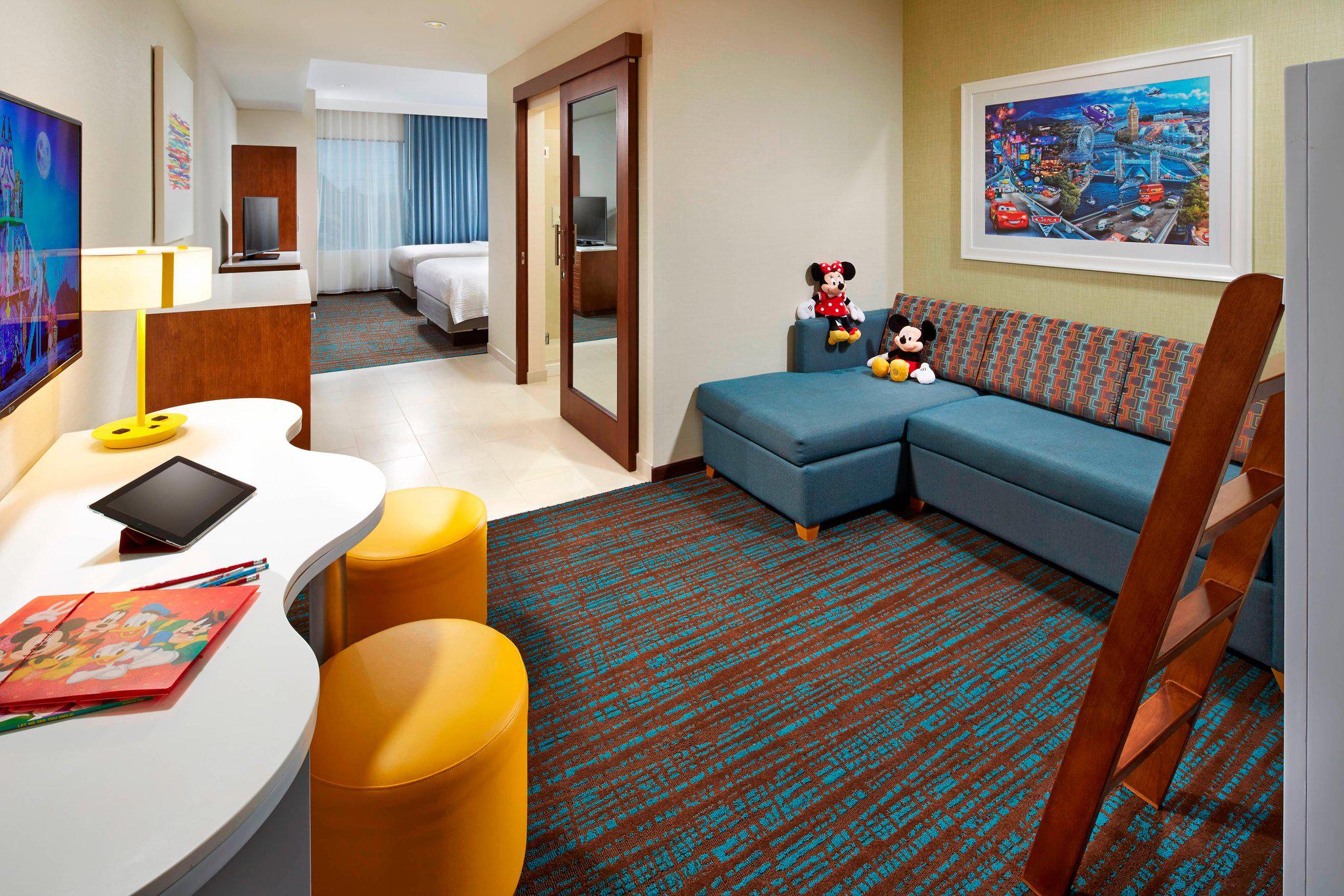 SpringHill Suites by Marriott at Anaheim Resort/Convention Center Photo